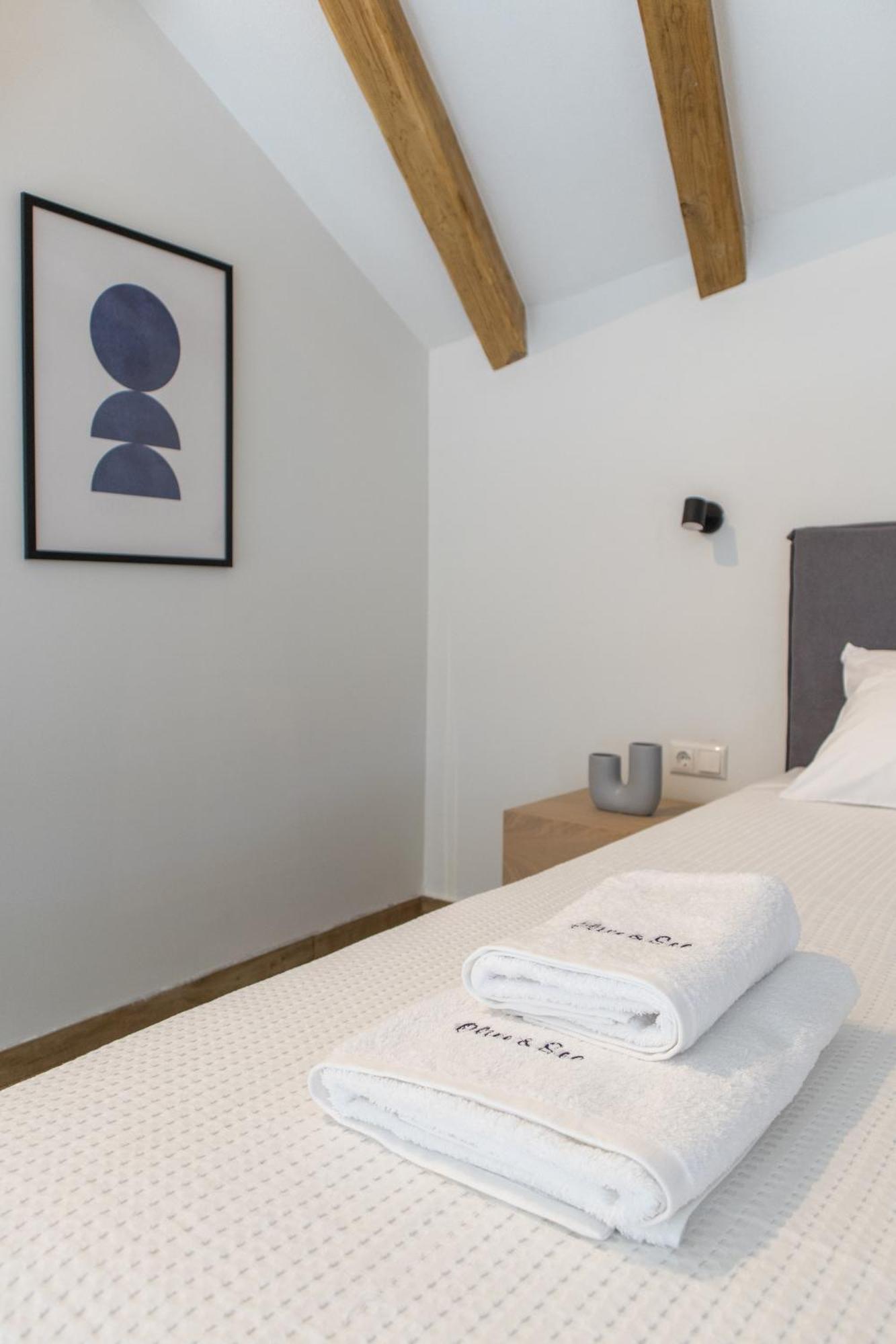 Olive & Sea Luxury Suites 스칼라소티로스 외부 사진